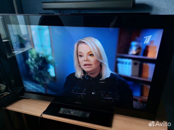 Телевизор sony KLV-40NX500