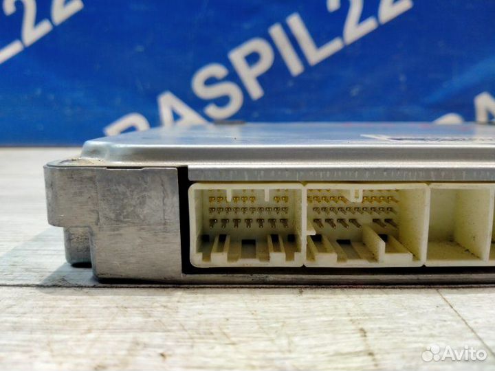 Блок управления двс Toyota Mark I I JZX110 1jzfse