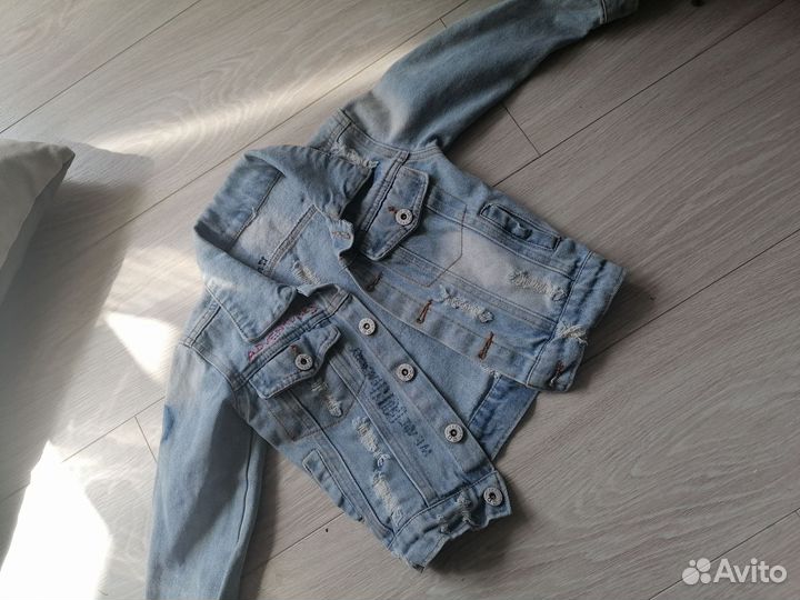 Джинсовая куртка