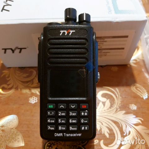 Цифровая рация TYT MD-UV390 10WT с микрофоном