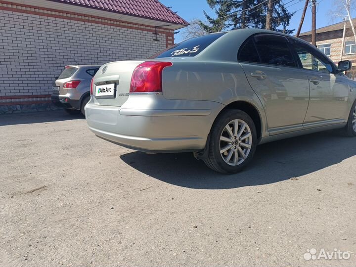 Toyota Avensis 1.8 МТ, 2006, 260 000 км