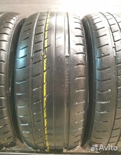 Viatti Strada Asimmetrico 195/65 R15 89P