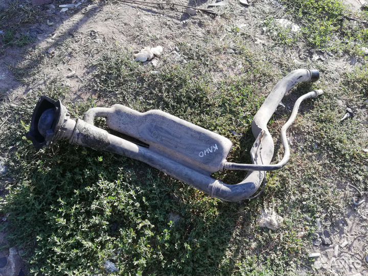 Заливная горловина Рено Клио 2