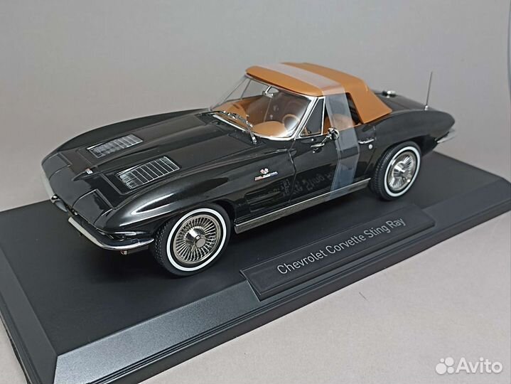 Chevrolet Corvette Stingray 1963 1:18 Norev