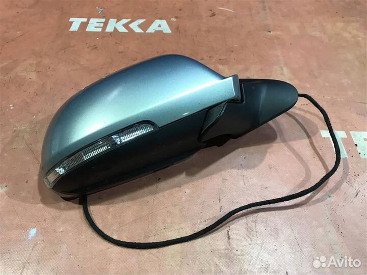 Зеркало заднего вида правое Шкода Октавиа 1Z (20