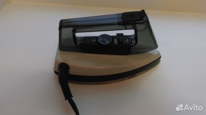 Утюг винтажный Black&Decker