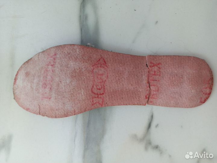 Ботинки зимние для девочки 32