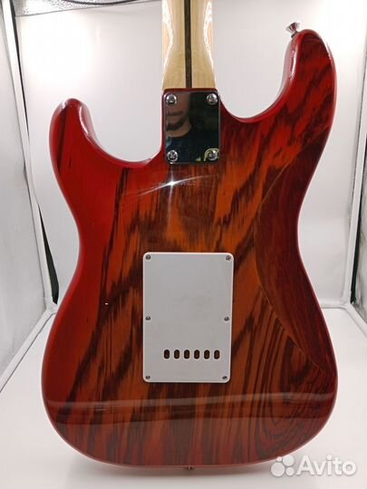 Электрогитара Stratocaster