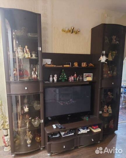 Стенка в гостиную