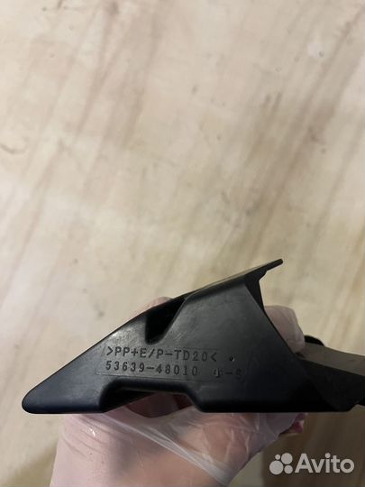 Крышка троса капота Lexus RX450h