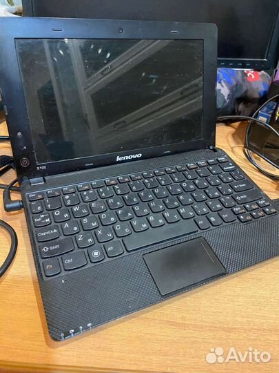 Нетбук Lenovo S100