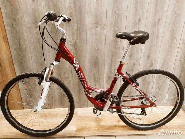 Велосипед женский 26 Stels