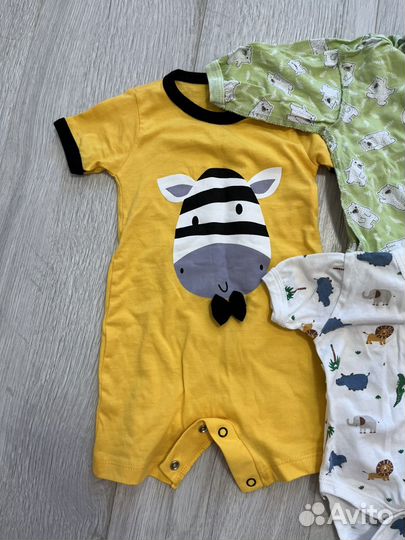 Вещи на новорожденного 56р