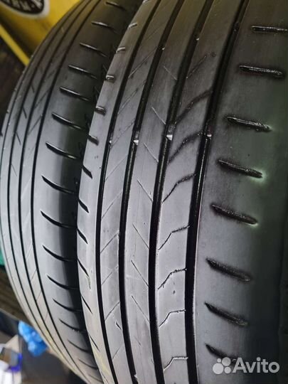 Bridgestone Alenza 001 225/65 R17 102H