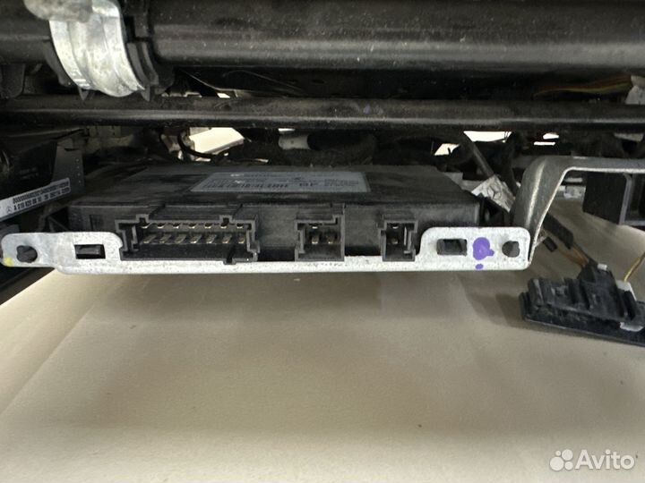 Сиденья передние Mercedes ML W164