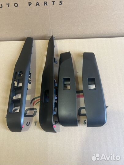 Накладка стеклоподьемника Toyota Camry V75