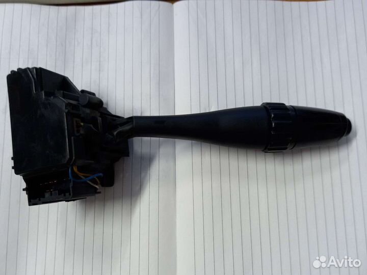 Переключатель стеклоочистителей Mitsubishi Pajero