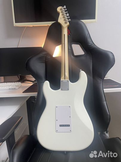 Fender squier bullet stratocaster hss