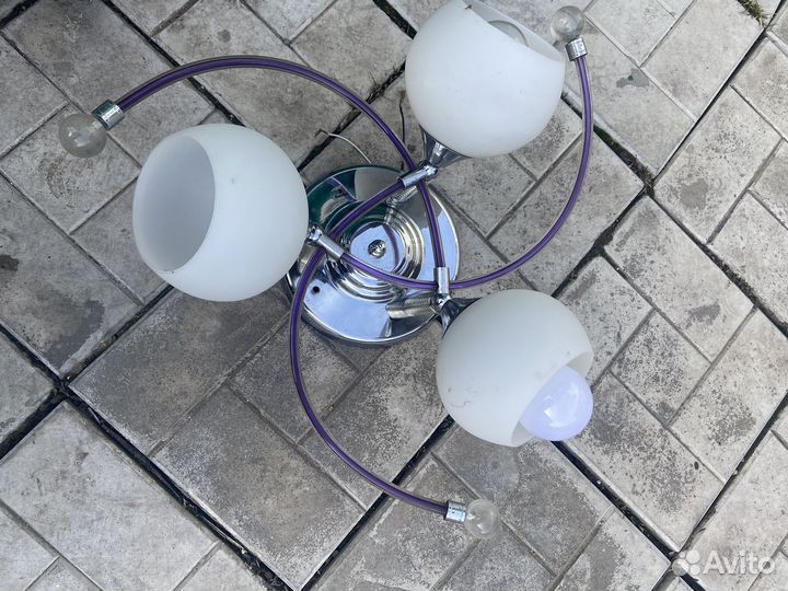 Люстра потолочная, отдам даром