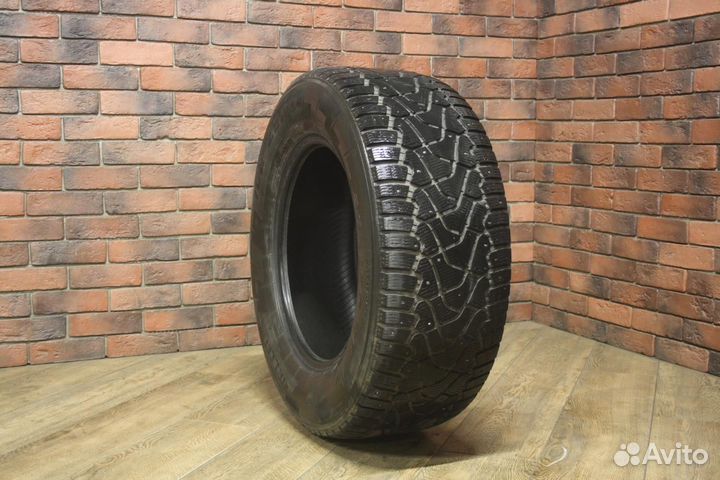 Pirelli Ice Zero 285/60 R18