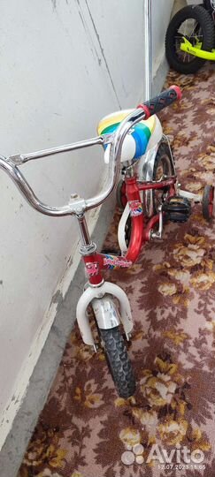Детский велосипед с ручкой бу