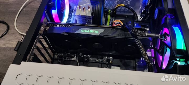 Видеокарта Gigabyte GTX 1660 super gaming