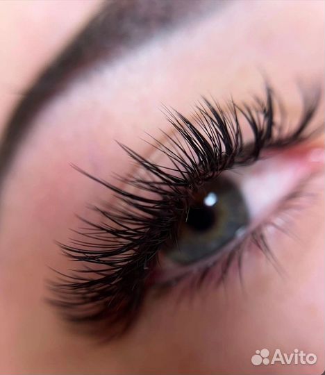 Наращивание ресничек