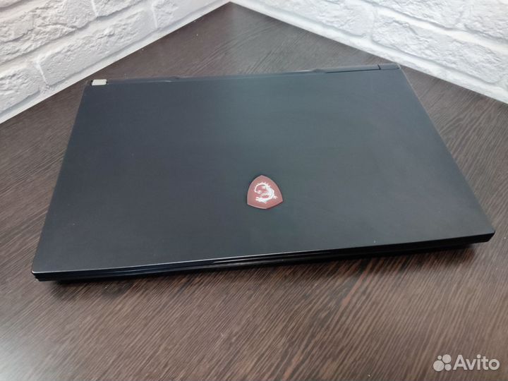MSI 17.3 Core i5 4.1Ггц/озу 32/GTX 1660Ti/120гц