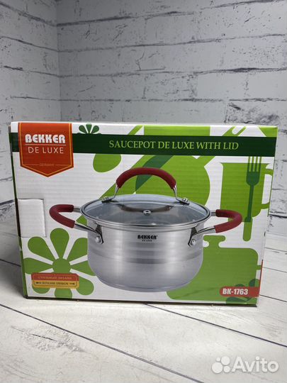 Кастрюля Bekker De Luxe, 1.9 л