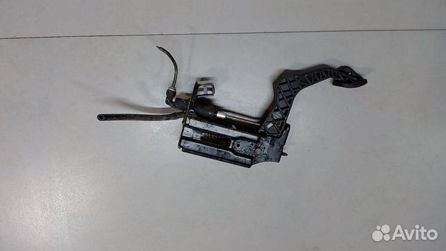 Педаль сцепления Skoda Octavia Tour, 2000