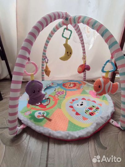 Развивающий коврик