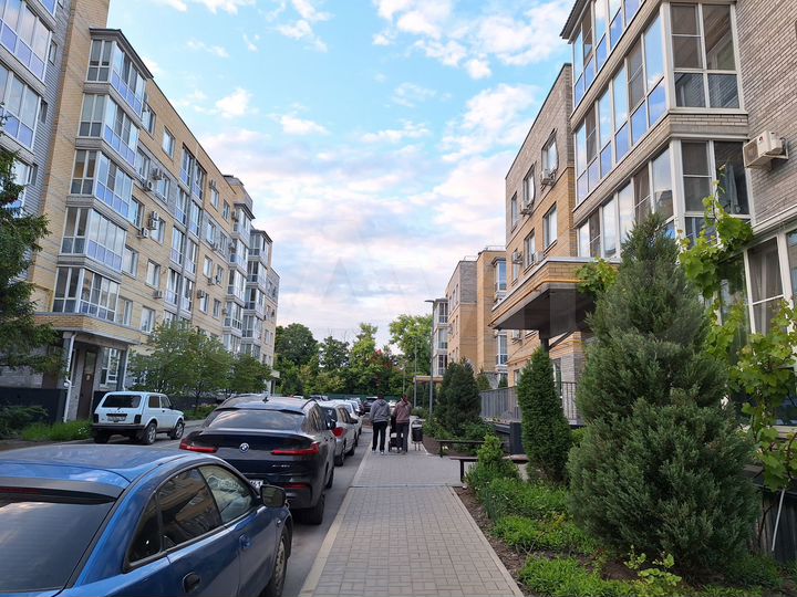 1-к. квартира, 40 м², 4/4 эт.