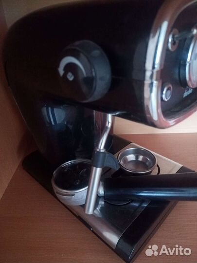 Кофеварка рожковая