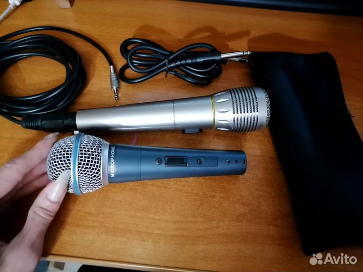 Микрофон проводной sony