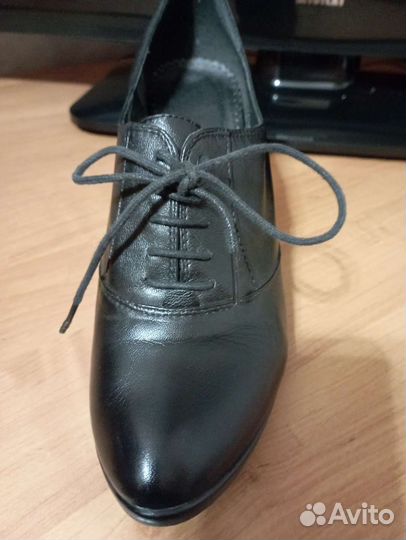 Туфли женские 37,5 и 38 размер натуральная кожа