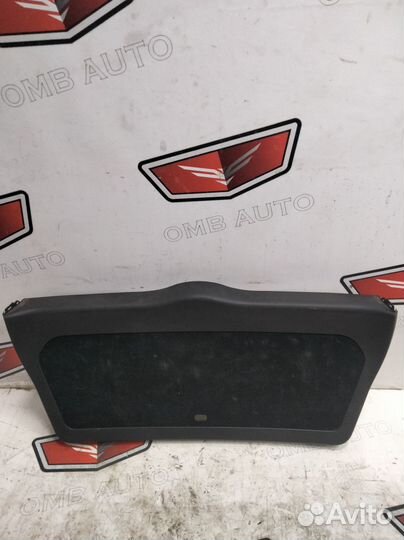 Обшивка двери багажника Мерседес ML W164