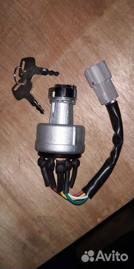 Хитачи zx240-3 замок зажигания