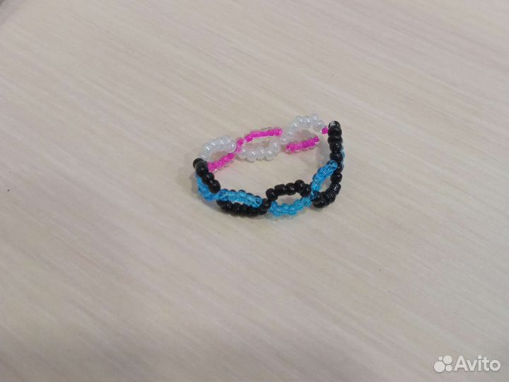 Плетение изделий из бисера на заказ