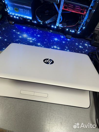 Ноутбук HP