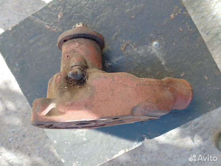 Распределить и помпа газ-52