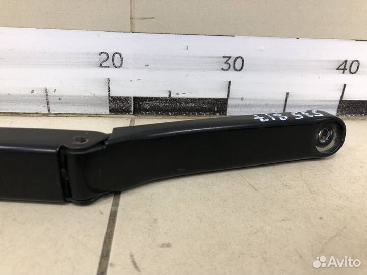 Поводок стеклоочистителя передний левый Volkswagen