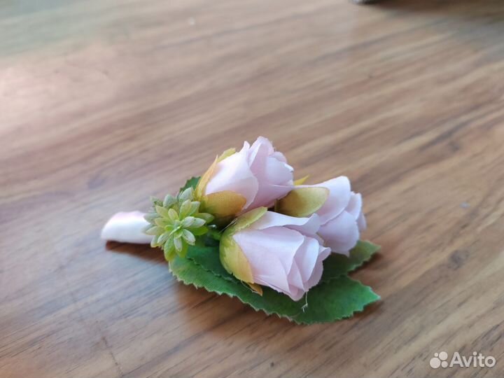 Бутоньерки