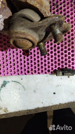 Кулак поворотный передний левый Geely FC (Vision)