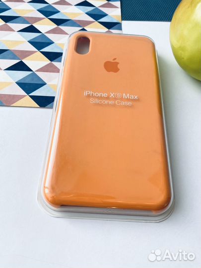 Чехол на iPhone XS Max