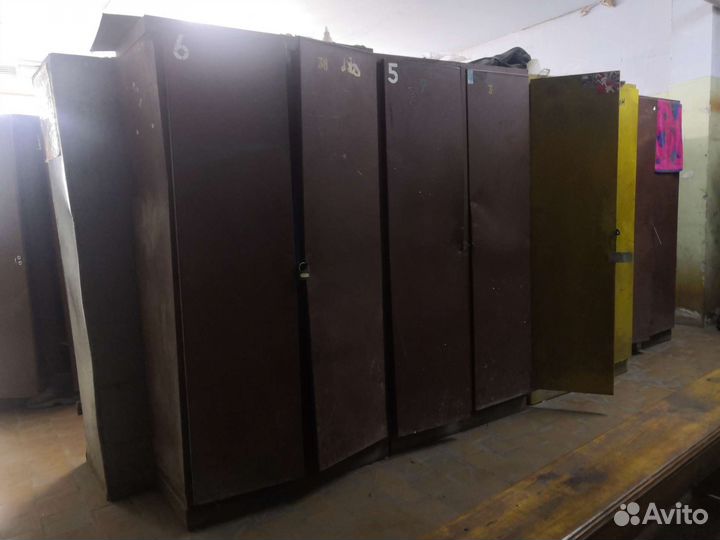 Шкафчики в раздевалку бу