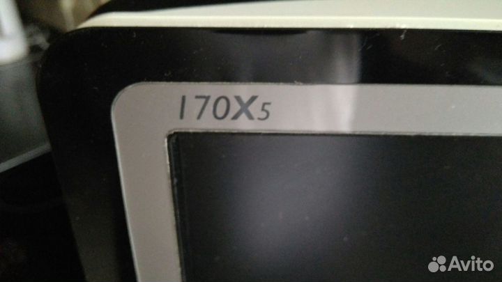 Монитор Philips 170 X5