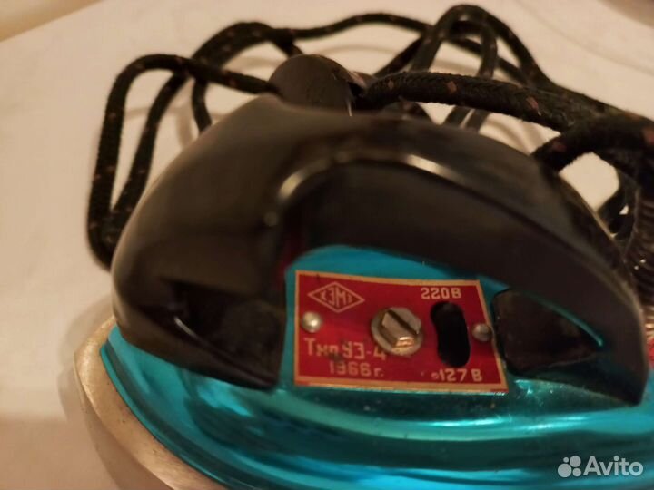 Утюг малогабаритный СССР 1966 год