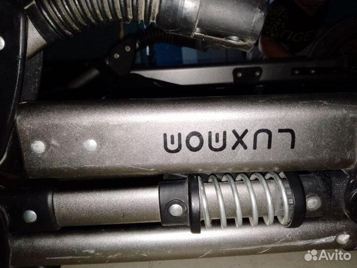 Запчасти на коляску колеса