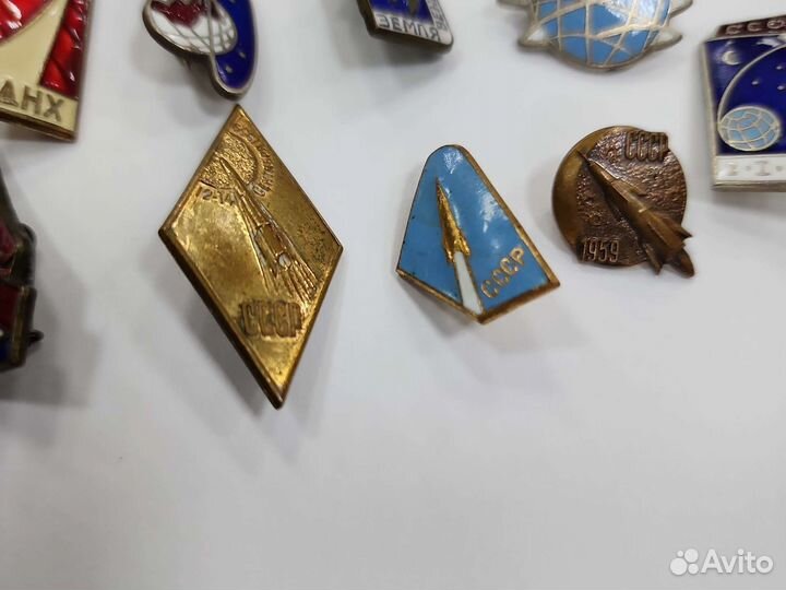Значки СССР космос. Тяжёлый металл, эмаль