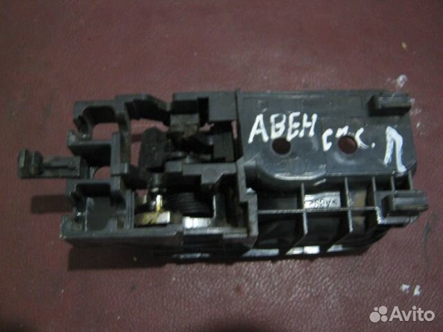Ручка двери Toyota Avensis 2 Авенсис 2 внутренняя